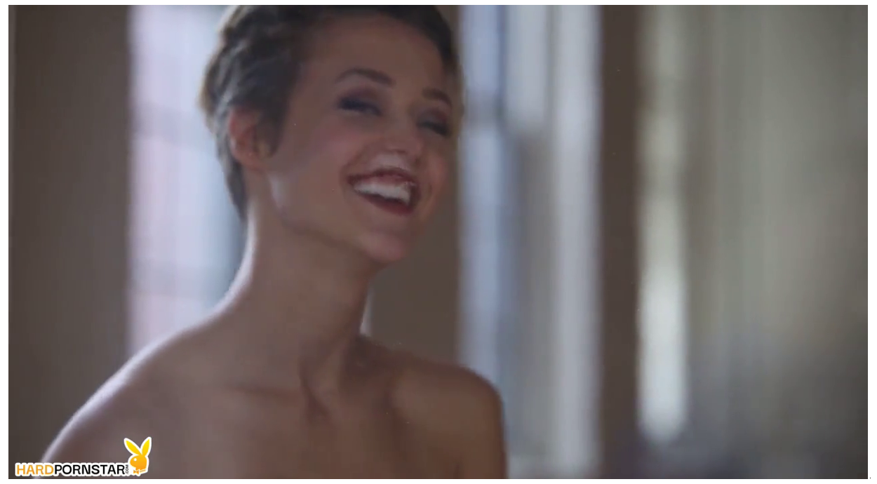 Sabrina Nicole Show Naked Big Boobs