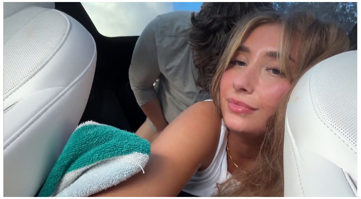Lillian Phillips Car Backseat Sex Video Leaked